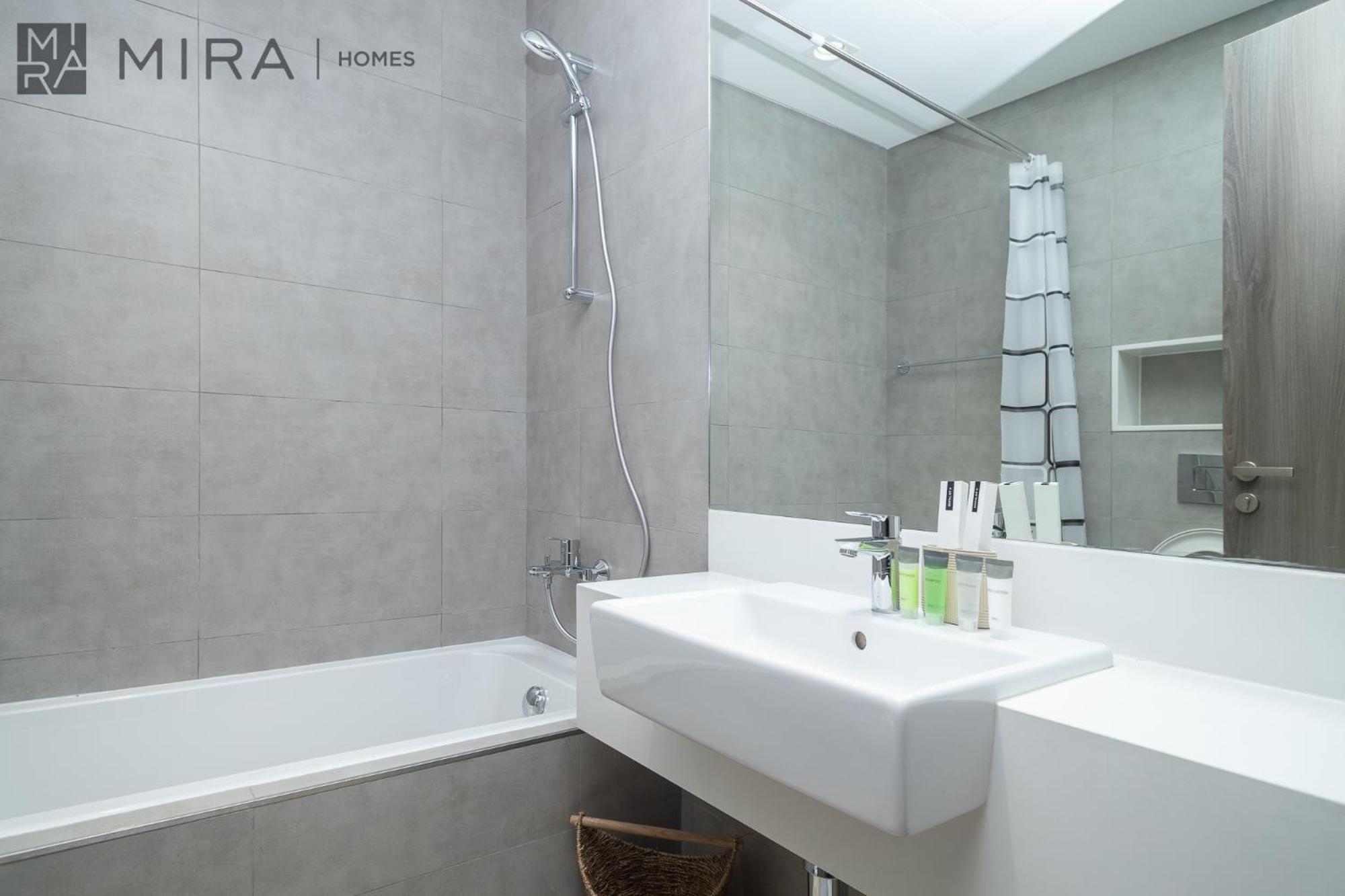 Mira Homes - Amazing And Cosy 1 Bedroom With Balcony In Mbr Apartment *